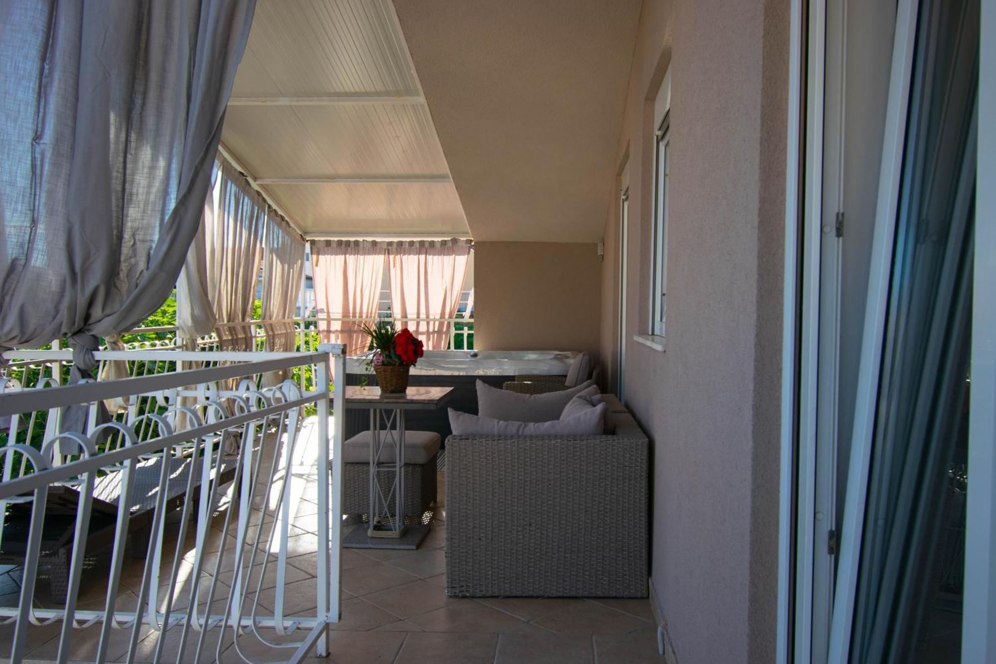 Apartments Anita Frane Водице Екстер'єр фото