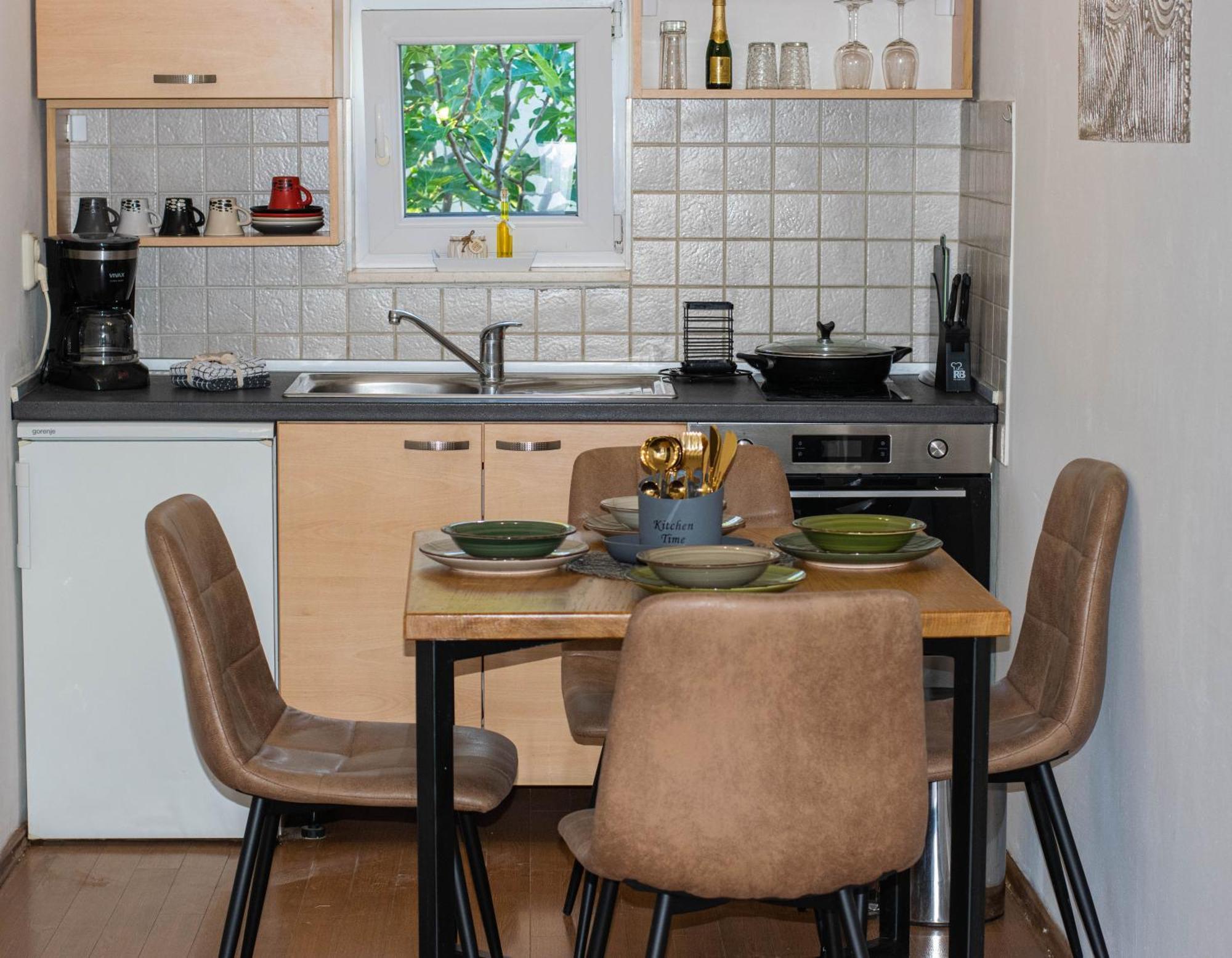 Apartments Anita Frane Водице Екстер'єр фото
