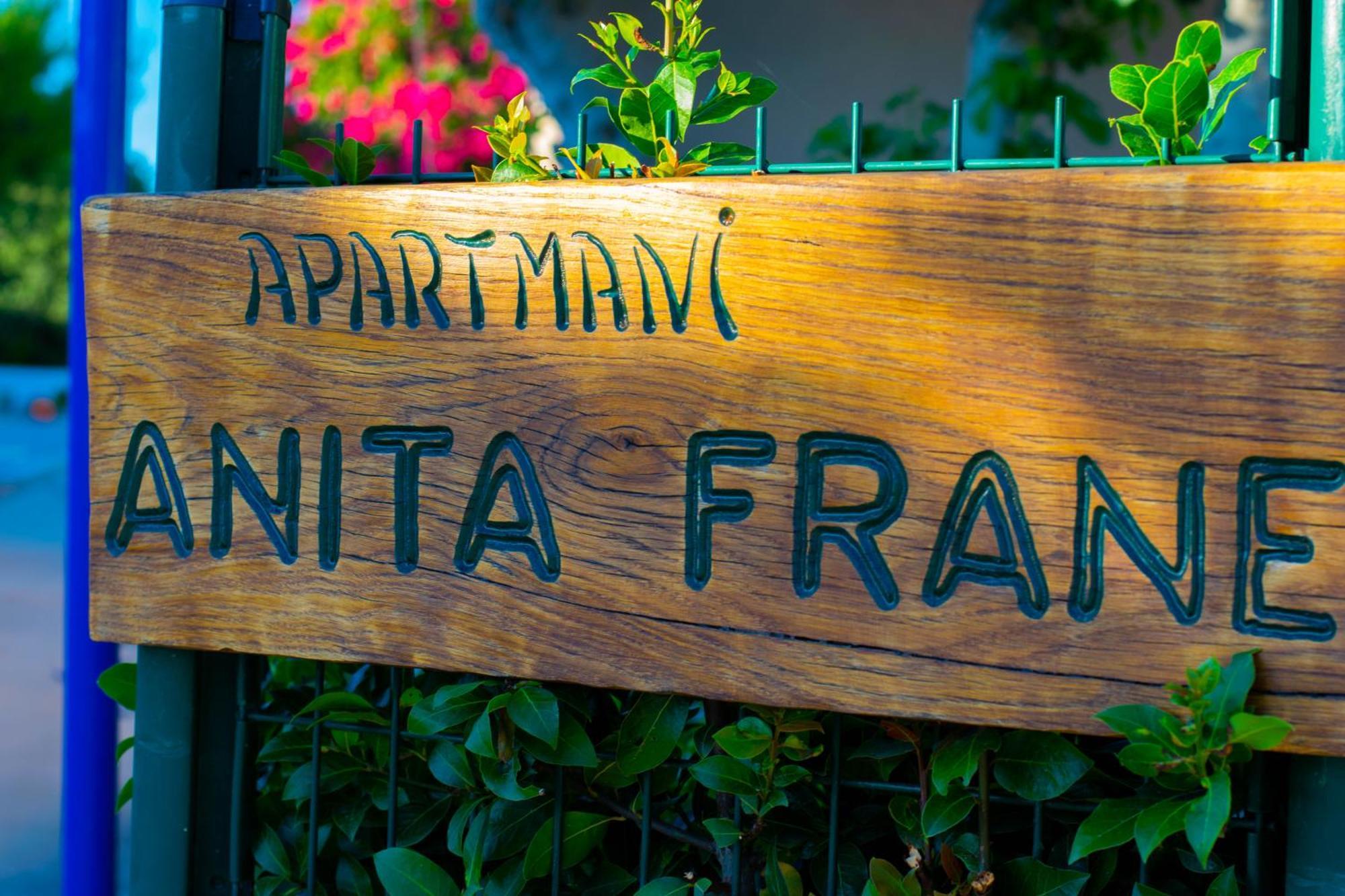 Apartments Anita Frane Водице Екстер'єр фото