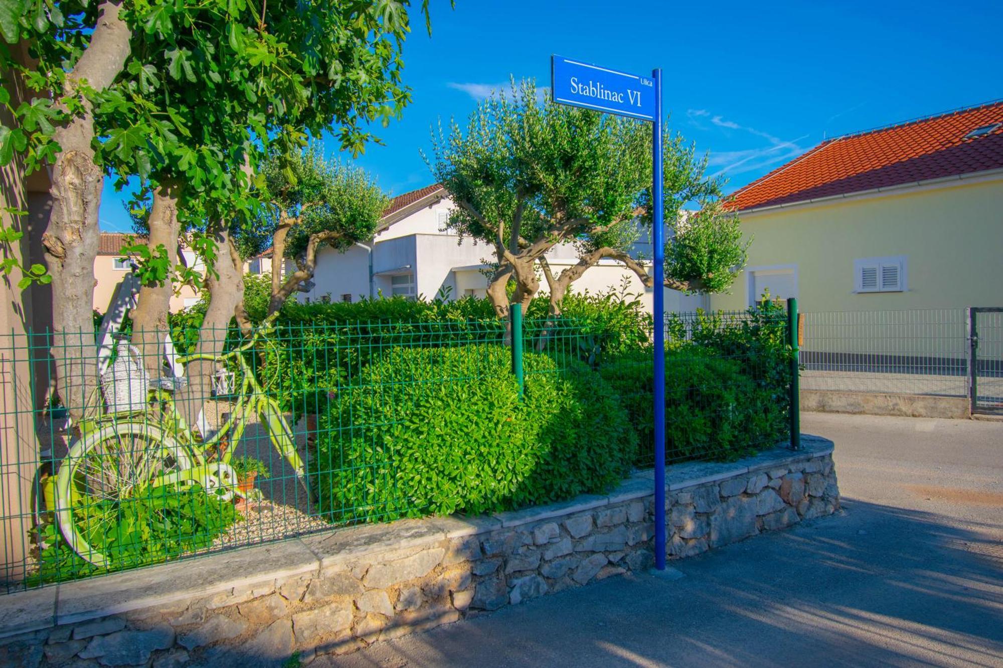 Apartments Anita Frane Водице Екстер'єр фото